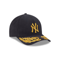 Alpha Industries x New York Yankees Black 9FORTY M-Crown A-Frame Snapback Hat