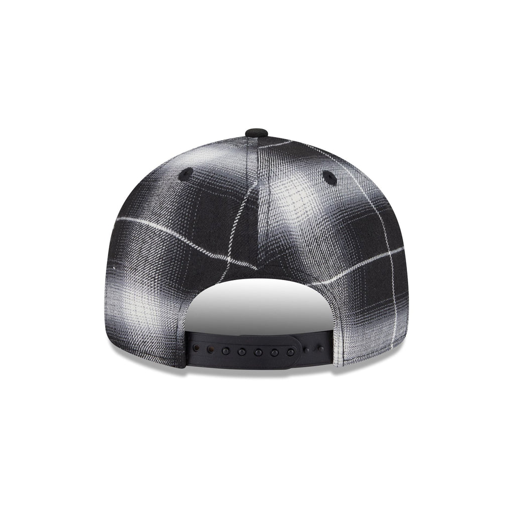 Boston Red Sox Black and White Plaid Retro Crown 9FIFTY Snapback Hat